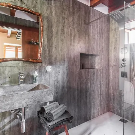 Guesthouse-theview (adults Only) Πανσιόν 4*