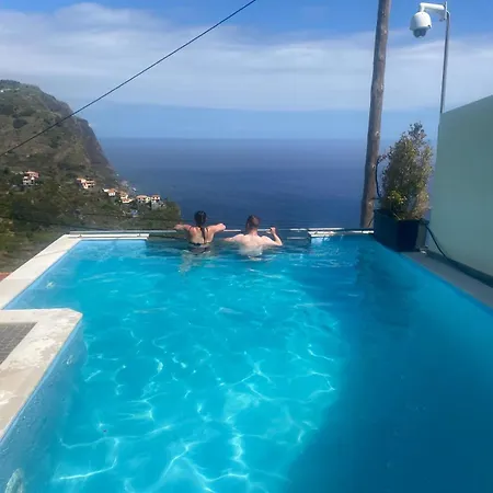 Guesthouse-theview (adults Only) Gasthof