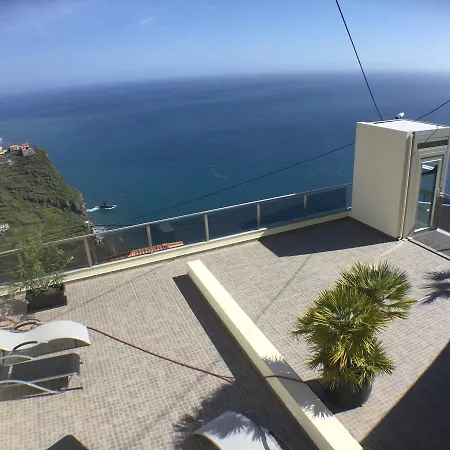 Guesthouse-theview (adults Only) Πανσιόν Ribeira Brava
