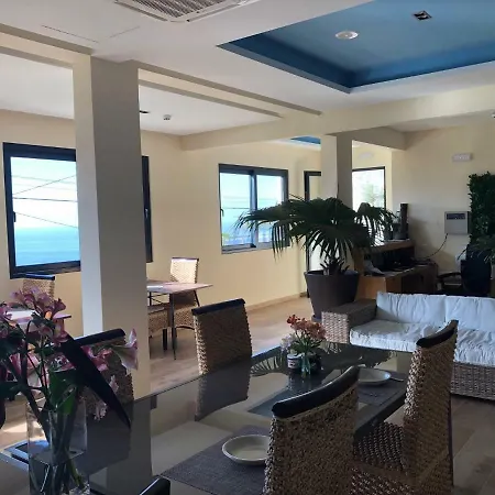 Πανσιόν Guesthouse-theview (adults Only)