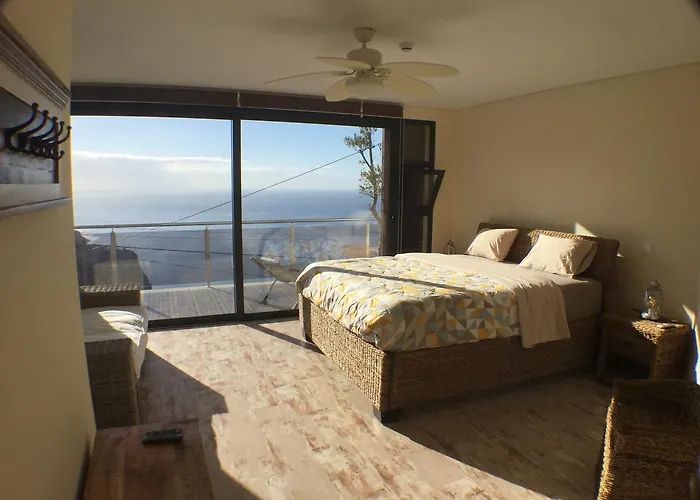 Guesthouse-theview (adults Only) Gasthof