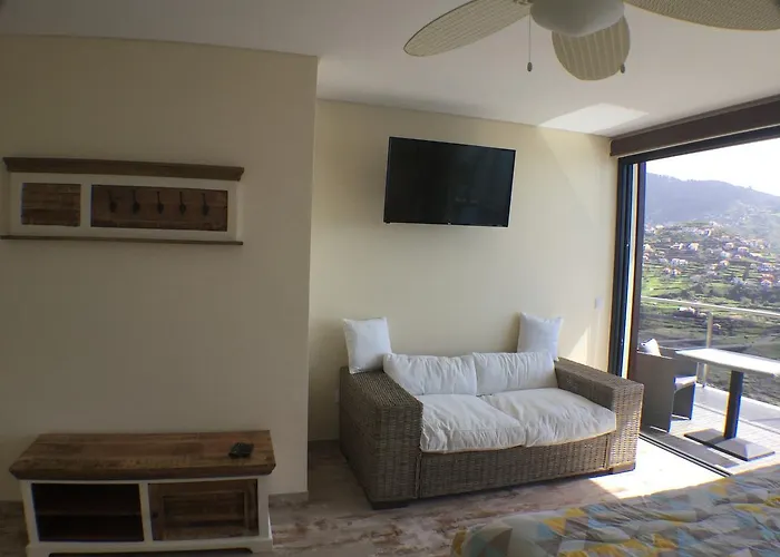 Gasthof Guesthouse-theview (adults Only) Ribeira Brava