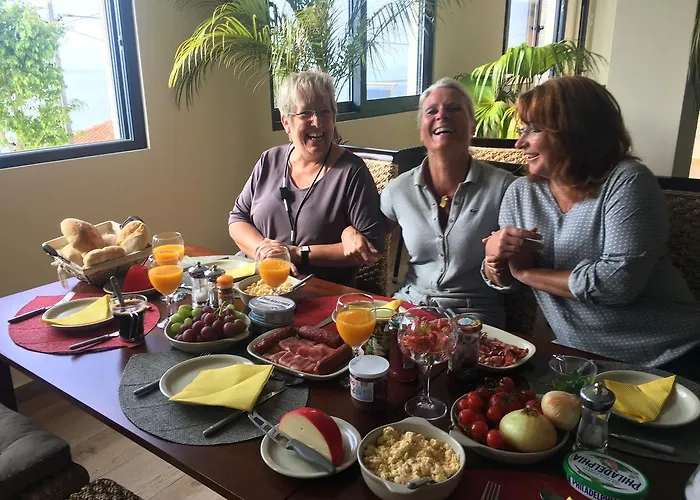 Guesthouse-theview (adults Only) Gasthof 4*