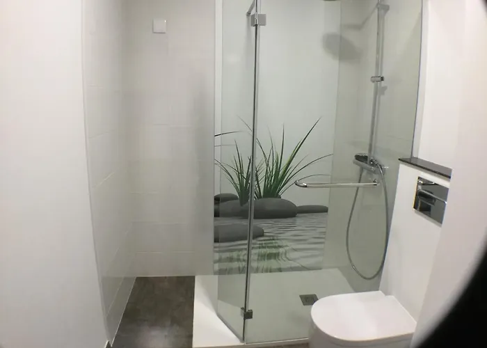 Guesthouse-theview (adults Only) Gasthof 4*