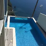 Guesthouse-theview (adults Only) Гостевой дом