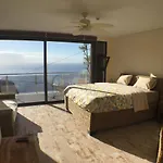 Guesthouse-theview (adults Only) Гостевой дом