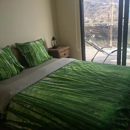 Guesthouse-theview (adults Only) Casa de hóspedes Ribeira Brava