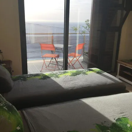 Casa de hóspedes Guesthouse-theview (adults Only)