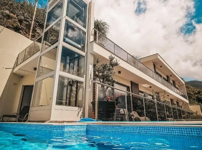 Guesthouse-theview (adults Only) 4*