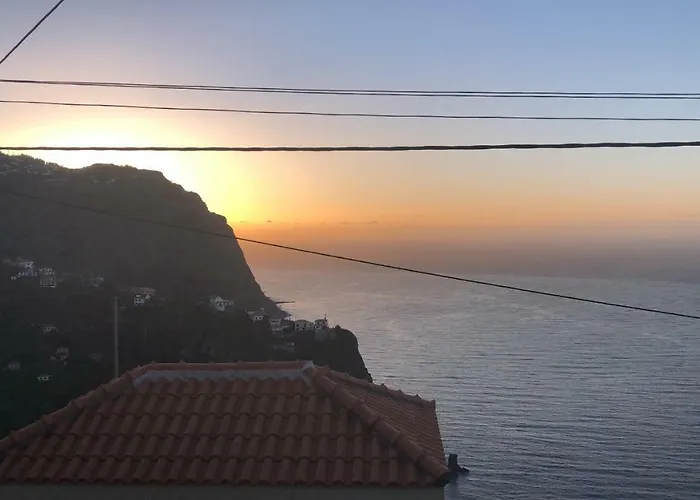 Guesthouse-theview (adults Only)